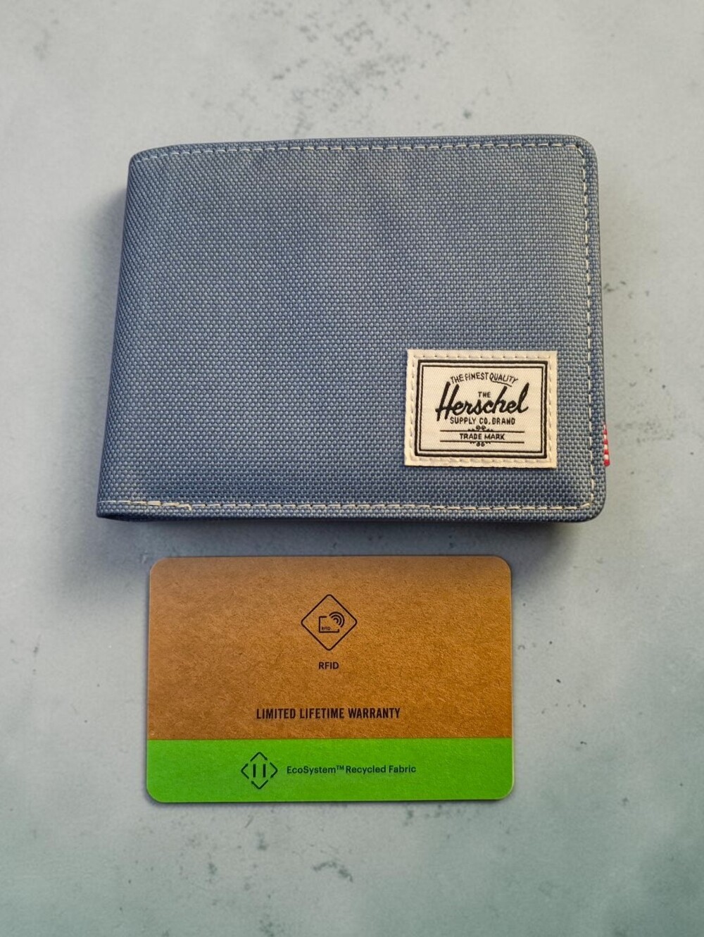 Herschel Supply Company Roy Canvas Bi-Fold Wallet - Picture 4 of 5